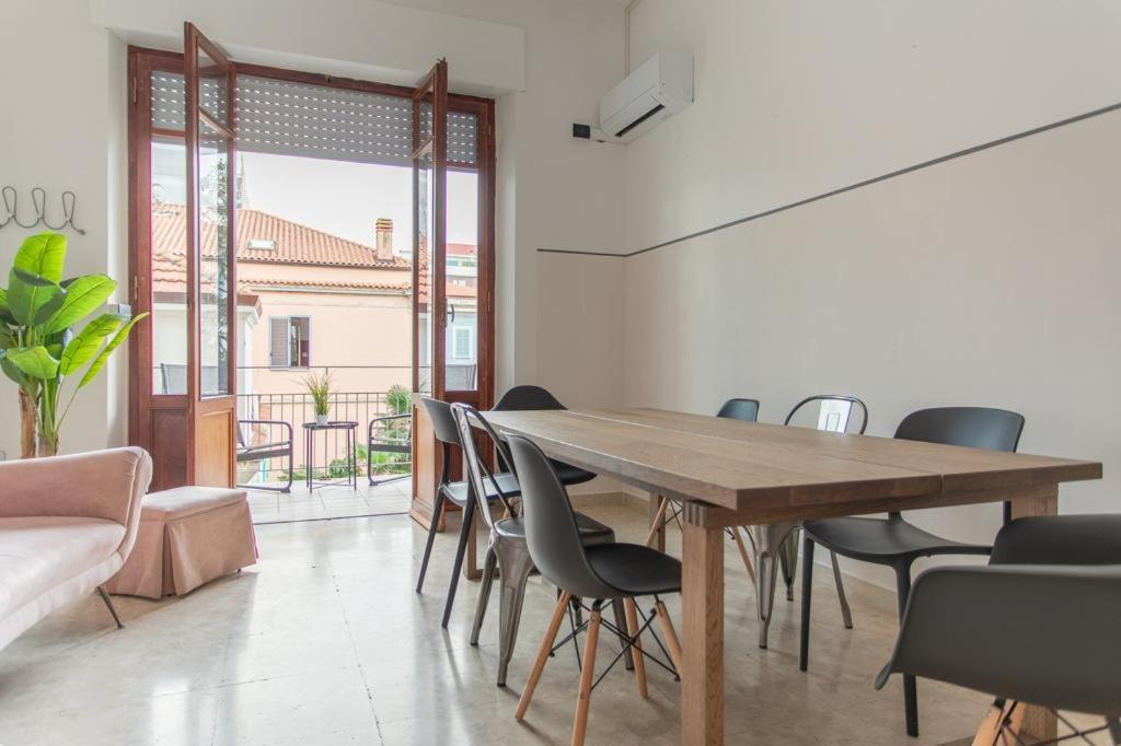 Buscine Home Pescara Centro - Palma Gratuita In Lido Attrezzato Exterior foto
