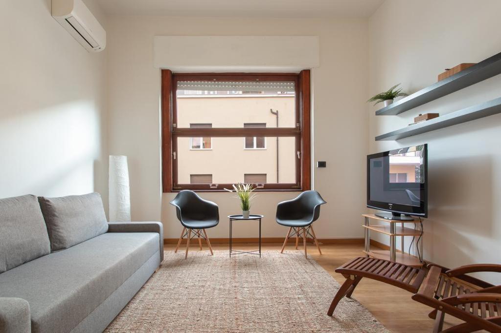 Buscine Home Pescara Centro - Palma Gratuita In Lido Attrezzato Exterior foto
